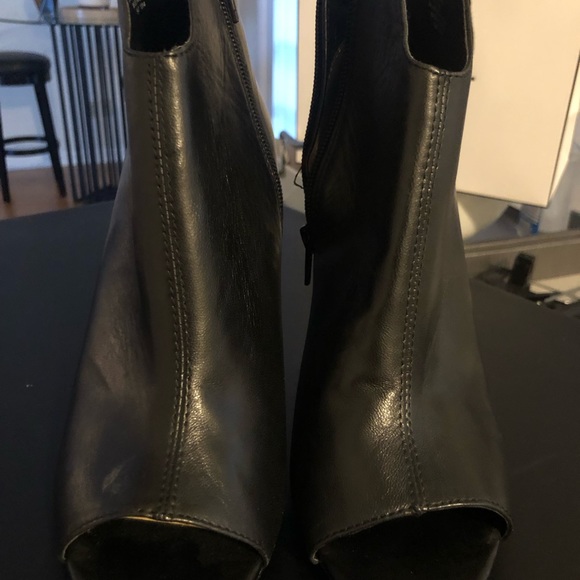 Nine West Heels - Picture 2 of 7